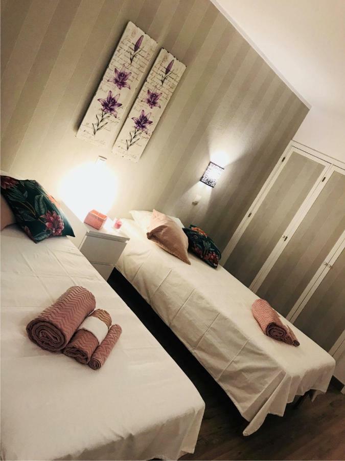 Apartamento T&T Ocean No Clube Praia Da Rocha Portimão Kültér fotó