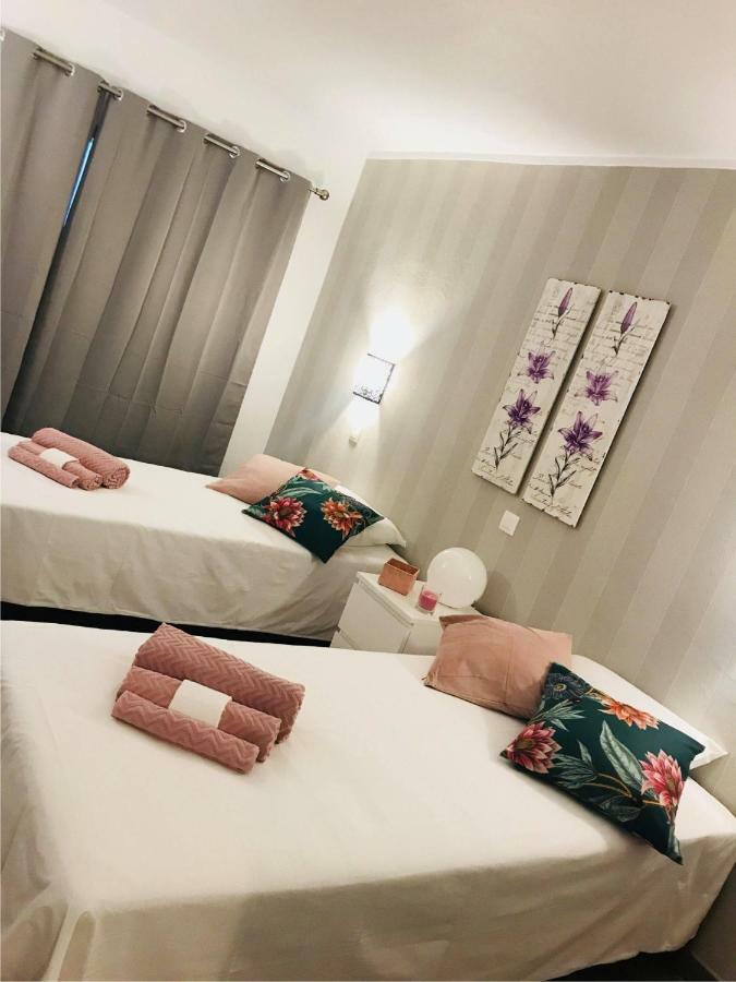 Apartamento T&T Ocean No Clube Praia Da Rocha Portimão Kültér fotó